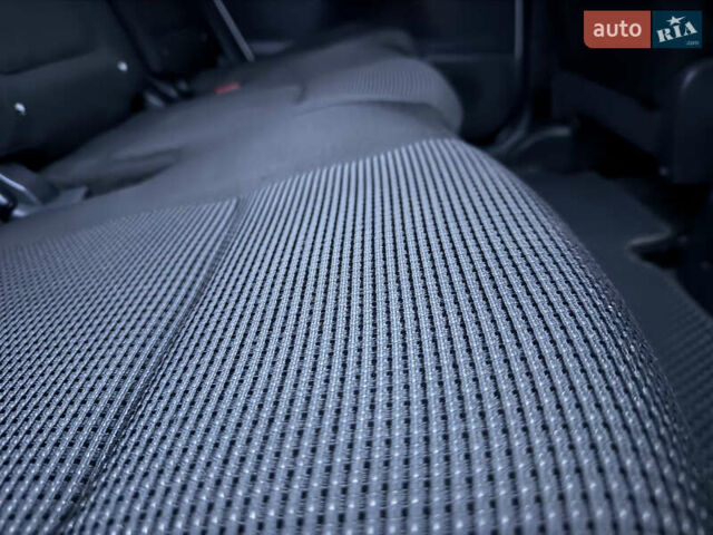Сірий Пежо 5008, об'ємом двигуна 1.56 л та пробігом 227 тис. км за 6300 $, фото 57 на Automoto.ua