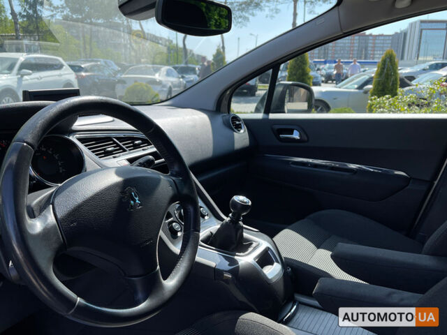 Серый Пежо 5008, объемом двигателя 2 л и пробегом 175 тыс. км за 9800 $, фото 14 на Automoto.ua