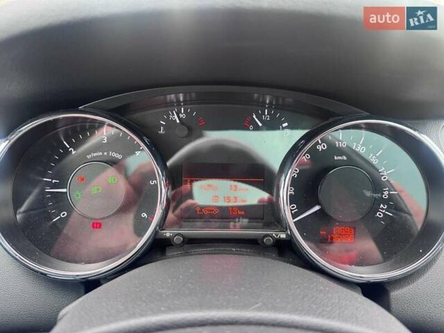 Пежо 5008 2010 в Ровно на Automoto.ua Серый Пежо 5008, объемом двигателя 2 л и пробегом 176 тыс. км за 9700 $, фото 23 на Automoto.ua