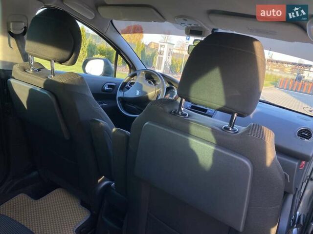Сірий Пежо 5008, об'ємом двигуна 1.6 л та пробігом 278 тис. км за 7500 $, фото 17 на Automoto.ua
