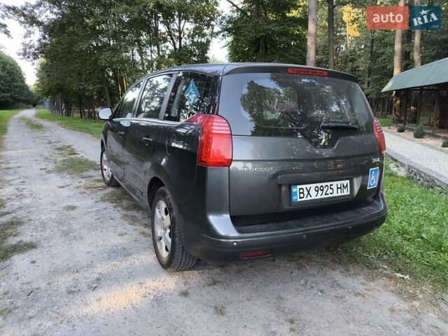 Серый Пежо 5008, объемом двигателя 2 л и пробегом 225 тыс. км за 9594 $, фото 25 на Automoto.ua