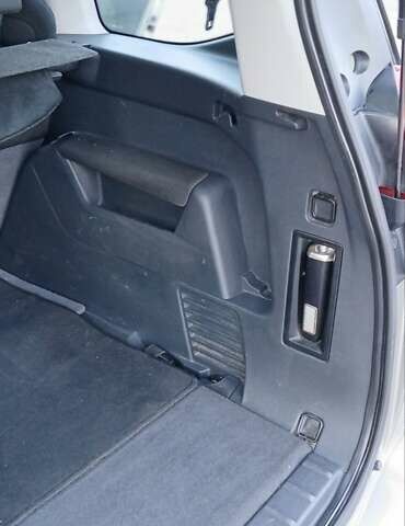 Серый Пежо 5008, объемом двигателя 1.6 л и пробегом 317 тыс. км за 6900 $, фото 11 на Automoto.ua