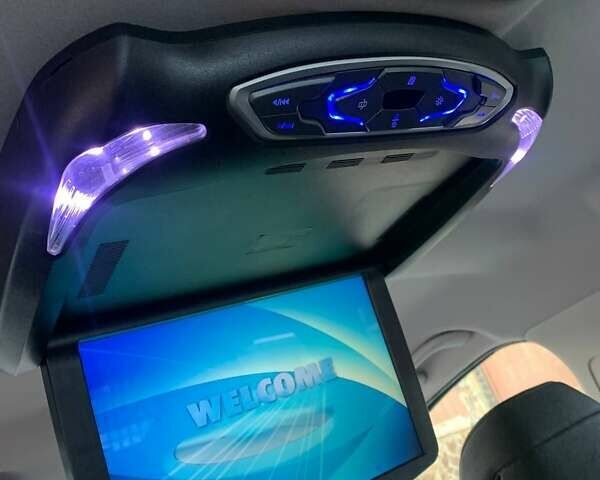 Серый Пежо 5008, объемом двигателя 2 л и пробегом 239 тыс. км за 7150 $, фото 32 на Automoto.ua