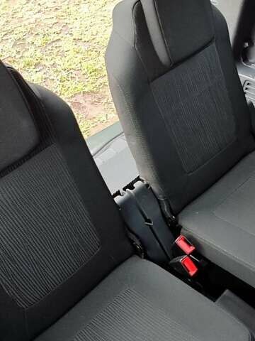 Сірий Пежо 5008, об'ємом двигуна 1.56 л та пробігом 254 тис. км за 7450 $, фото 28 на Automoto.ua