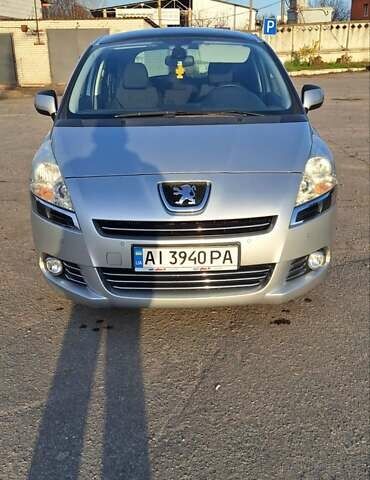 Серый Пежо 5008, объемом двигателя 1.6 л и пробегом 214 тыс. км за 6999 $, фото 27 на Automoto.ua