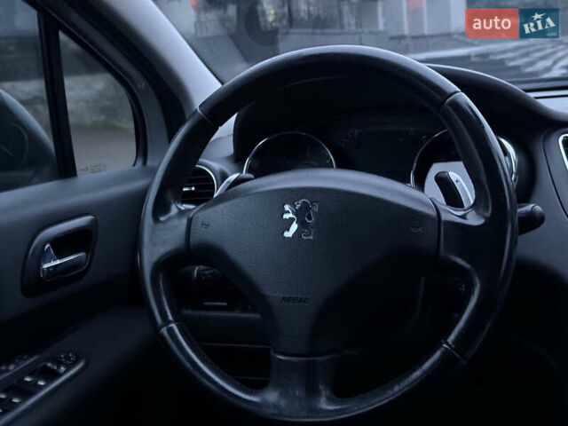 Сірий Пежо 5008, об'ємом двигуна 1.56 л та пробігом 227 тис. км за 6300 $, фото 34 на Automoto.ua