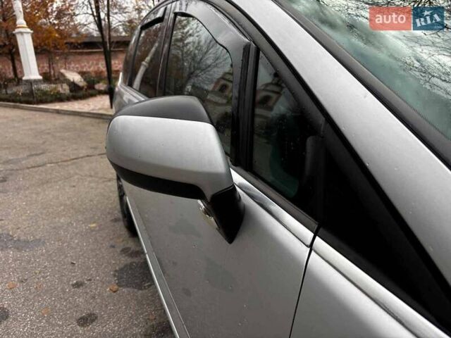 Серый Пежо 5008, объемом двигателя 1.6 л и пробегом 272 тыс. км за 7930 $, фото 9 на Automoto.ua