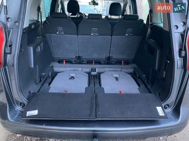 Сірий Пежо 5008, об'ємом двигуна 1.6 л та пробігом 278 тис. км за 7500 $, фото 10 на Automoto.ua