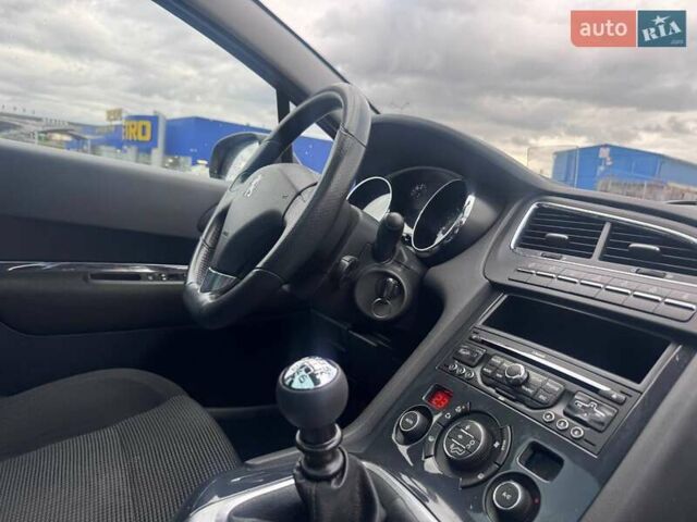 Пежо 5008 2010 в Ровно на Automoto.ua Серый Пежо 5008, объемом двигателя 2 л и пробегом 176 тыс. км за 9700 $, фото 35 на Automoto.ua