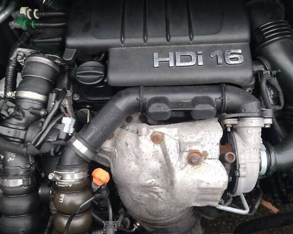 Сірий Пежо 5008, об'ємом двигуна 1.6 л та пробігом 278 тис. км за 7500 $, фото 22 на Automoto.ua