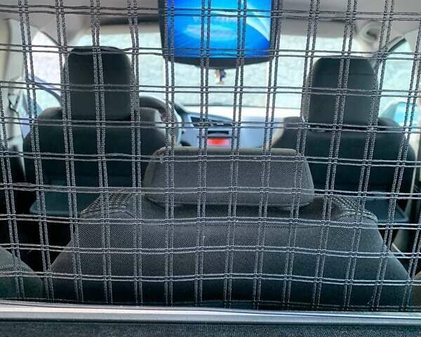 Серый Пежо 5008, объемом двигателя 2 л и пробегом 239 тыс. км за 7150 $, фото 26 на Automoto.ua