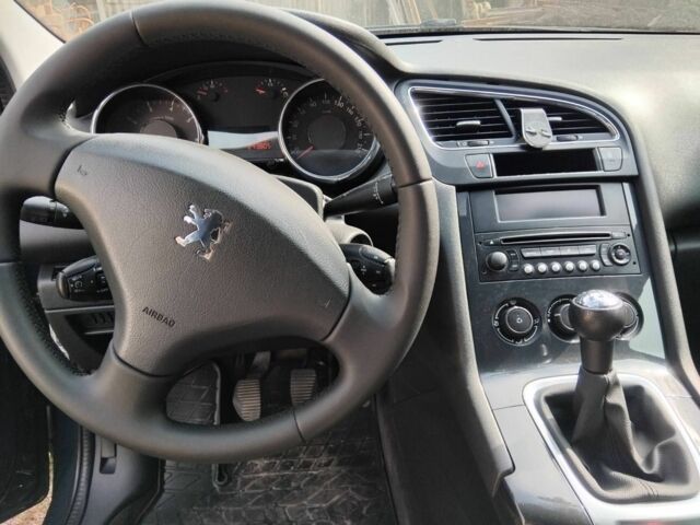 Серый Пежо 5008, объемом двигателя 1.6 л и пробегом 260 тыс. км за 6800 $, фото 6 на Automoto.ua