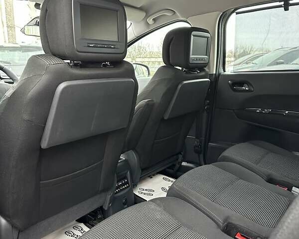 Серый Пежо 5008, объемом двигателя 1.6 л и пробегом 280 тыс. км за 7800 $, фото 8 на Automoto.ua