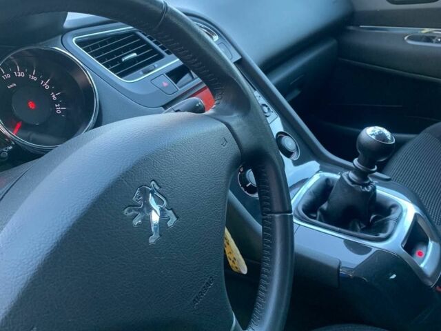 Серый Пежо 5008, объемом двигателя 2 л и пробегом 239 тыс. км за 7150 $, фото 8 на Automoto.ua