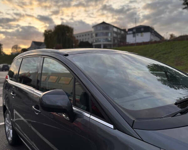 Серый Пежо 5008, объемом двигателя 2 л и пробегом 219 тыс. км за 8100 $, фото 4 на Automoto.ua