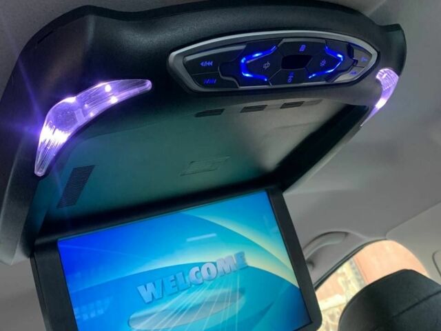 Серый Пежо 5008, объемом двигателя 2 л и пробегом 239 тыс. км за 7150 $, фото 13 на Automoto.ua