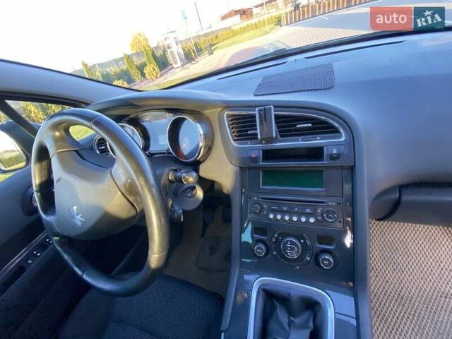 Сірий Пежо 5008, об'ємом двигуна 1.6 л та пробігом 278 тис. км за 7500 $, фото 19 на Automoto.ua
