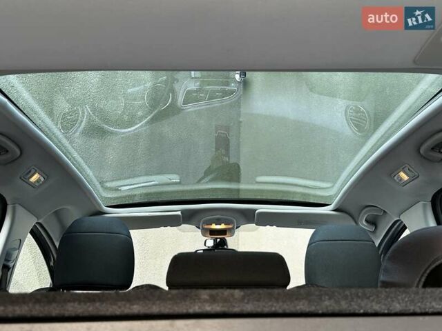 Серый Пежо 5008, объемом двигателя 1.6 л и пробегом 222 тыс. км за 7800 $, фото 20 на Automoto.ua