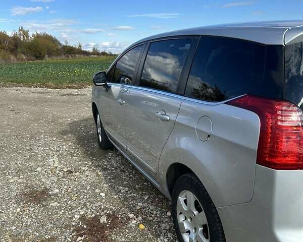 Пежо 5008 2010 в Ивано-Франковске на Automoto.ua Серый Пежо 5008, объемом двигателя 1.56 л и пробегом 227 тыс. км за 8100 $, фото 3 на Automoto.ua