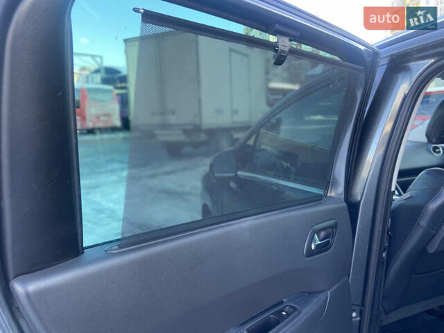 Серый Пежо 5008, объемом двигателя 1.6 л и пробегом 191 тыс. км за 7850 $, фото 28 на Automoto.ua