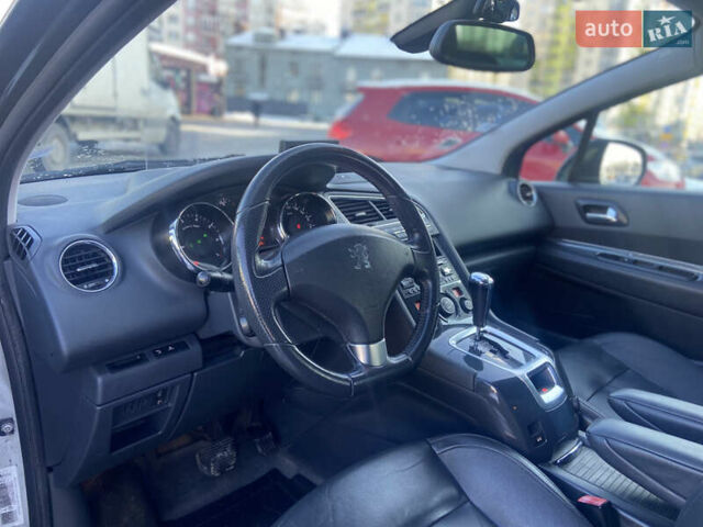 Серый Пежо 5008, объемом двигателя 1.6 л и пробегом 191 тыс. км за 7850 $, фото 22 на Automoto.ua