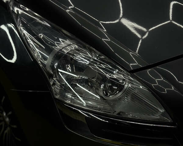 Серый Пежо 5008, объемом двигателя 2 л и пробегом 258 тыс. км за 9700 $, фото 2 на Automoto.ua