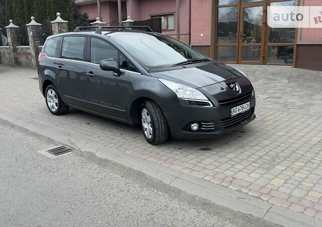 Сірий Пежо 5008, об'ємом двигуна 1.6 л та пробігом 249 тис. км за 7950 $, фото 8 на Automoto.ua