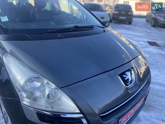 Серый Пежо 5008, объемом двигателя 1.6 л и пробегом 191 тыс. км за 7850 $, фото 17 на Automoto.ua