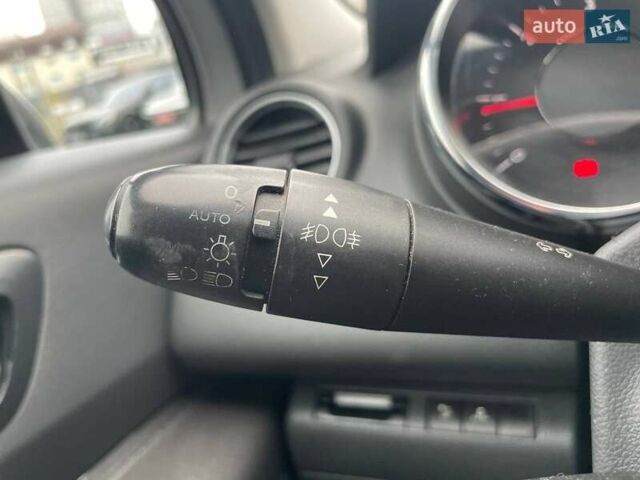 Серый Пежо 5008, объемом двигателя 2 л и пробегом 302 тыс. км за 8990 $, фото 18 на Automoto.ua