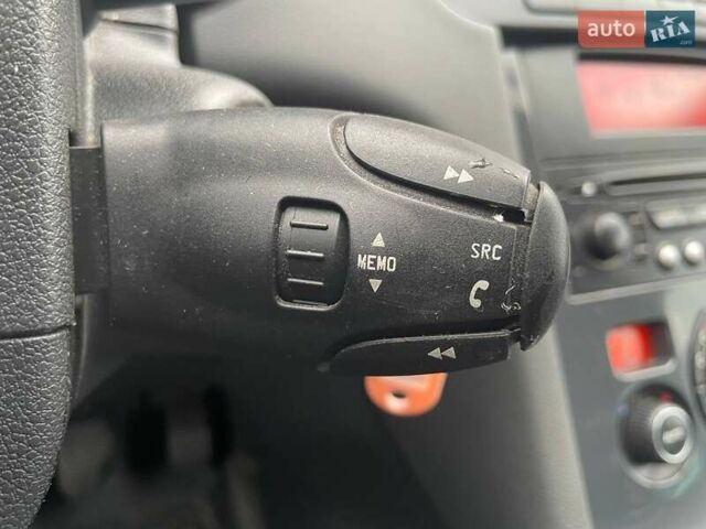 Серый Пежо 5008, объемом двигателя 2 л и пробегом 302 тыс. км за 8990 $, фото 22 на Automoto.ua