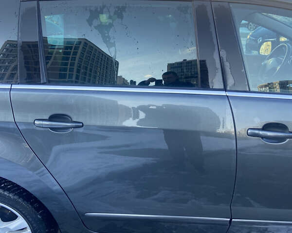 Серый Пежо 5008, объемом двигателя 1.6 л и пробегом 191 тыс. км за 7850 $, фото 6 на Automoto.ua