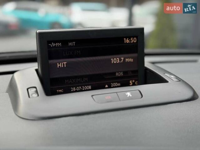 Серый Пежо 5008, объемом двигателя 1.6 л и пробегом 232 тыс. км за 6600 $, фото 31 на Automoto.ua