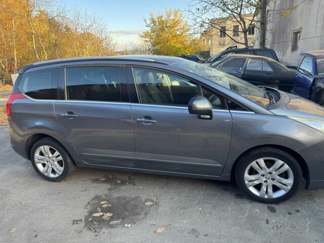 Пежо 5008 2011 в Немирове на Automoto.ua Серый Пежо 5008, объемом двигателя 1.6 л и пробегом 170 тыс. км за 5500 $, фото 4 на Automoto.ua