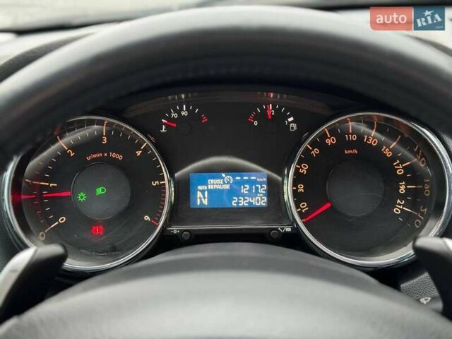 Серый Пежо 5008, объемом двигателя 1.6 л и пробегом 232 тыс. км за 6600 $, фото 27 на Automoto.ua