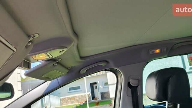 Серый Пежо 5008, объемом двигателя 1.6 л и пробегом 180 тыс. км за 8100 $, фото 40 на Automoto.ua