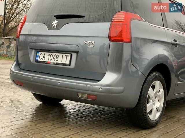 Серый Пежо 5008, объемом двигателя 1.6 л и пробегом 276 тыс. км за 7999 $, фото 20 на Automoto.ua