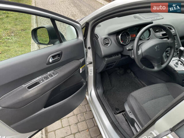 Серый Пежо 5008, объемом двигателя 2 л и пробегом 218 тыс. км за 8600 $, фото 35 на Automoto.ua