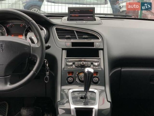 Серый Пежо 5008, объемом двигателя 1.6 л и пробегом 276 тыс. км за 7999 $, фото 55 на Automoto.ua