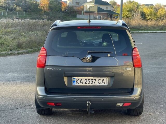 Пежо 5008 2011 в Белой Церкве на Automoto.ua Серый Пежо 5008, объемом двигателя 1.6 л и пробегом 220 тыс. км за 7700 $, фото 3 на Automoto.ua