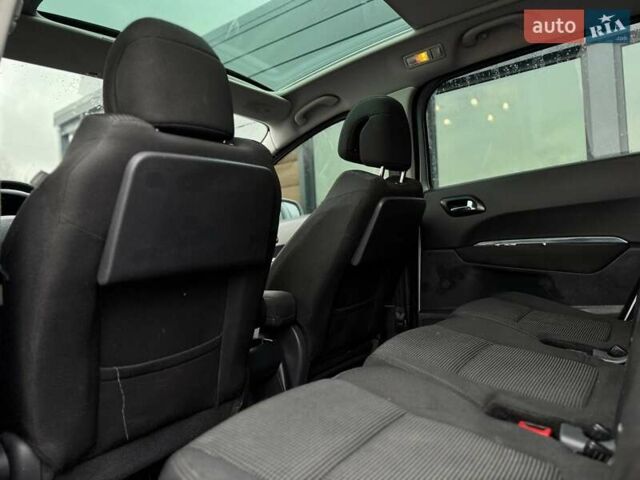 Серый Пежо 5008, объемом двигателя 1.6 л и пробегом 232 тыс. км за 6600 $, фото 38 на Automoto.ua