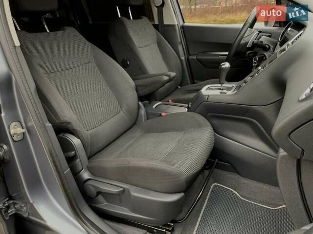 Серый Пежо 5008, объемом двигателя 1.6 л и пробегом 276 тыс. км за 7999 $, фото 38 на Automoto.ua