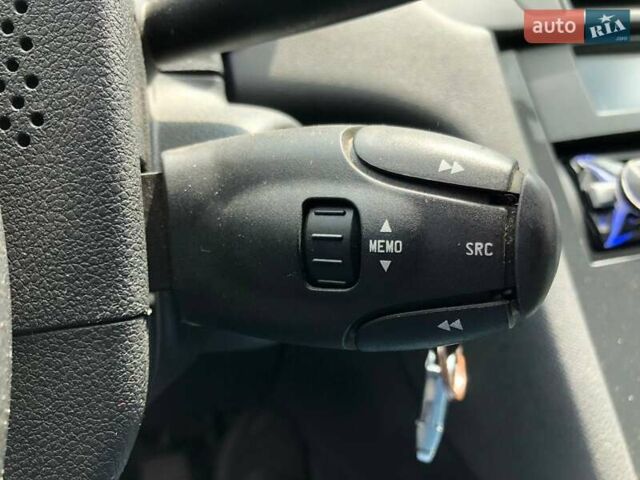 Серый Пежо 5008, объемом двигателя 1.6 л и пробегом 217 тыс. км за 6500 $, фото 11 на Automoto.ua