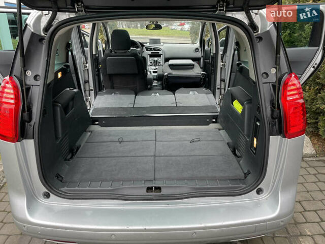 Серый Пежо 5008, объемом двигателя 2 л и пробегом 218 тыс. км за 8600 $, фото 22 на Automoto.ua