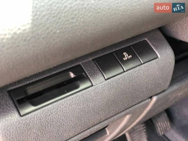 Серый Пежо 5008, объемом двигателя 1.6 л и пробегом 217 тыс. км за 6500 $, фото 13 на Automoto.ua