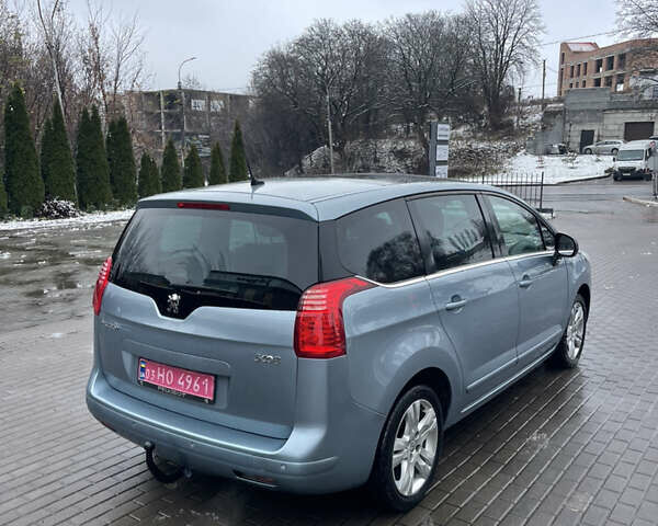 Серый Пежо 5008, объемом двигателя 1.6 л и пробегом 188 тыс. км за 6999 $, фото 4 на Automoto.ua