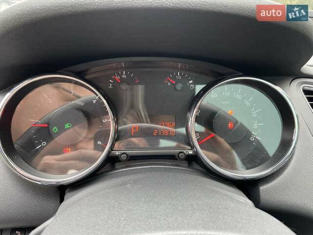 Серый Пежо 5008, объемом двигателя 2 л и пробегом 218 тыс. км за 8600 $, фото 33 на Automoto.ua