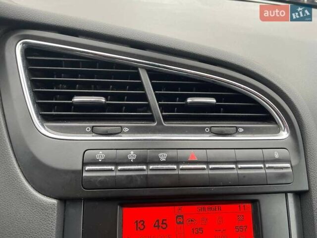 Серый Пежо 5008, объемом двигателя 2 л и пробегом 302 тыс. км за 8990 $, фото 24 на Automoto.ua