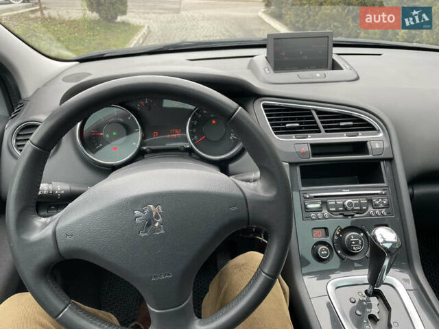 Серый Пежо 5008, объемом двигателя 2 л и пробегом 218 тыс. км за 8600 $, фото 7 на Automoto.ua