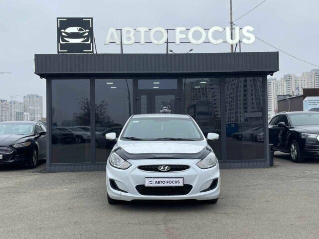 Серый Пежо 5008, объемом двигателя 2 л и пробегом 302 тыс. км за 8990 $, фото 2 на Automoto.ua