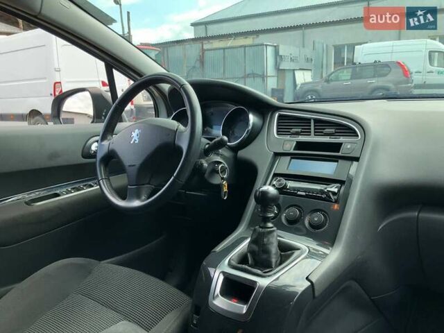 Серый Пежо 5008, объемом двигателя 1.6 л и пробегом 217 тыс. км за 6500 $, фото 36 на Automoto.ua